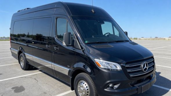 miami gardens airport sprinter van service