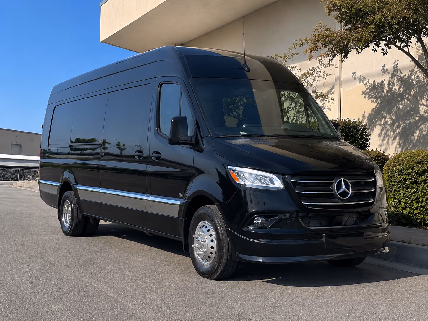 find the perfect transportation for your next private event 4