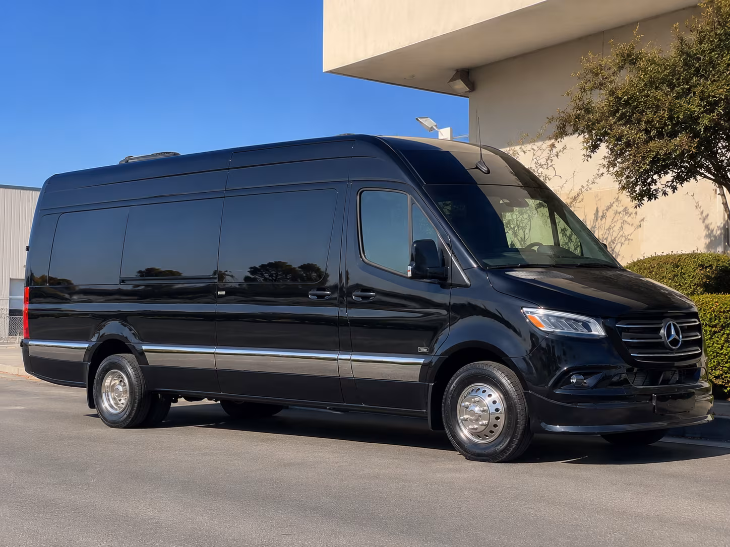 find the perfect transportation for your next prom 3